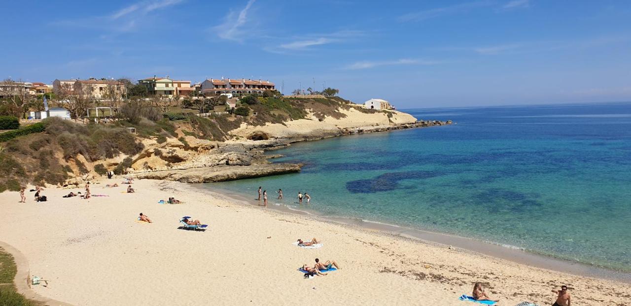 Suite Guesthouse A Pochi Passi Dal Mare ساساري المظهر الخارجي الصورة