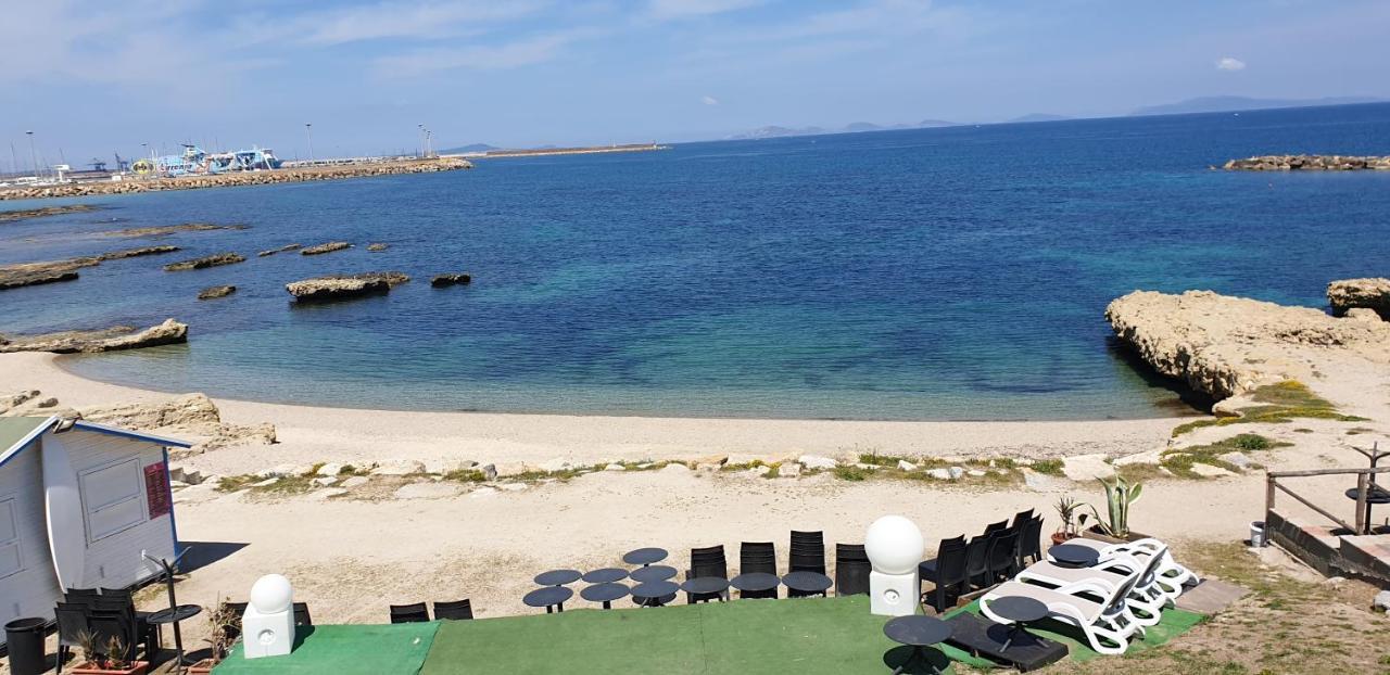 Suite Guesthouse A Pochi Passi Dal Mare ساساري المظهر الخارجي الصورة
