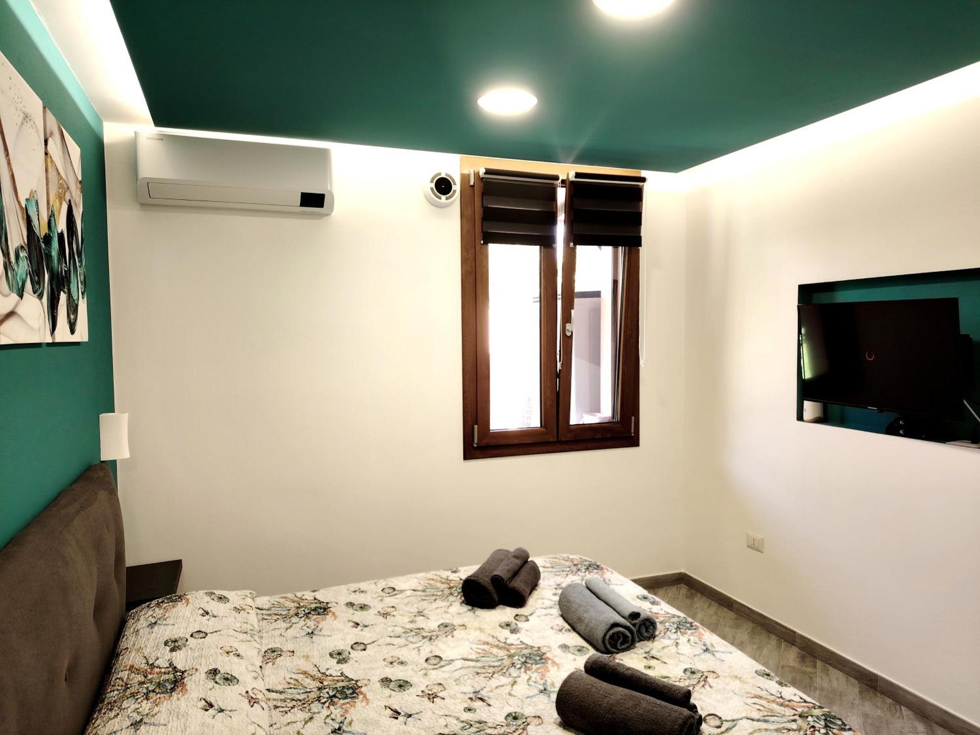 Suite Guesthouse A Pochi Passi Dal Mare ساساري المظهر الخارجي الصورة